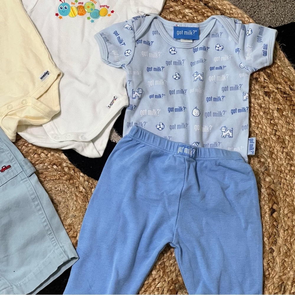 Vintage 90s baby boy clothing bundle 100% cotton 0-3 months set, bibs, & onesies - Picture 2 of 15